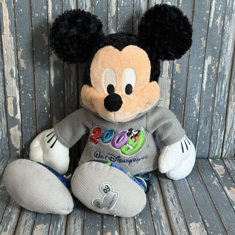 Walt Disney World Park 2009 Mickey Mouse Plush Hoodie Shorts Stuffed Animal Toy